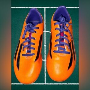 Adidas F10 Soccer Cleats Men’s 5.5/Women’s 6.5